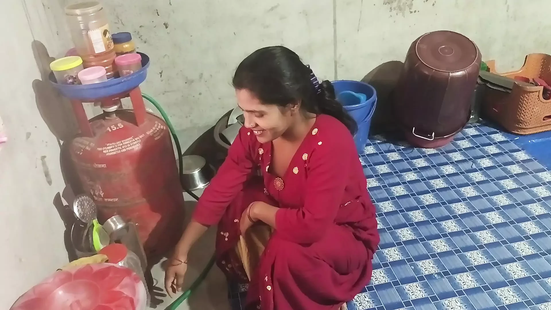 NEW HOT VILLAGE GIRL SEX IN HOME