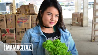 Sexy Chubby Latina Xiomara Soto Is Ready To Get Her Pussy Stuffed With Cock – CARNE DEL MERCADO